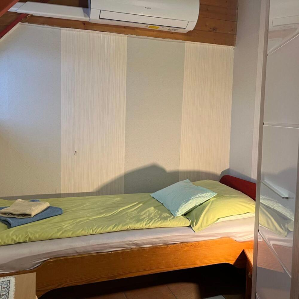 Lenzl'S Panzio Bed & Breakfast Szigetvár Dış mekan fotoğraf