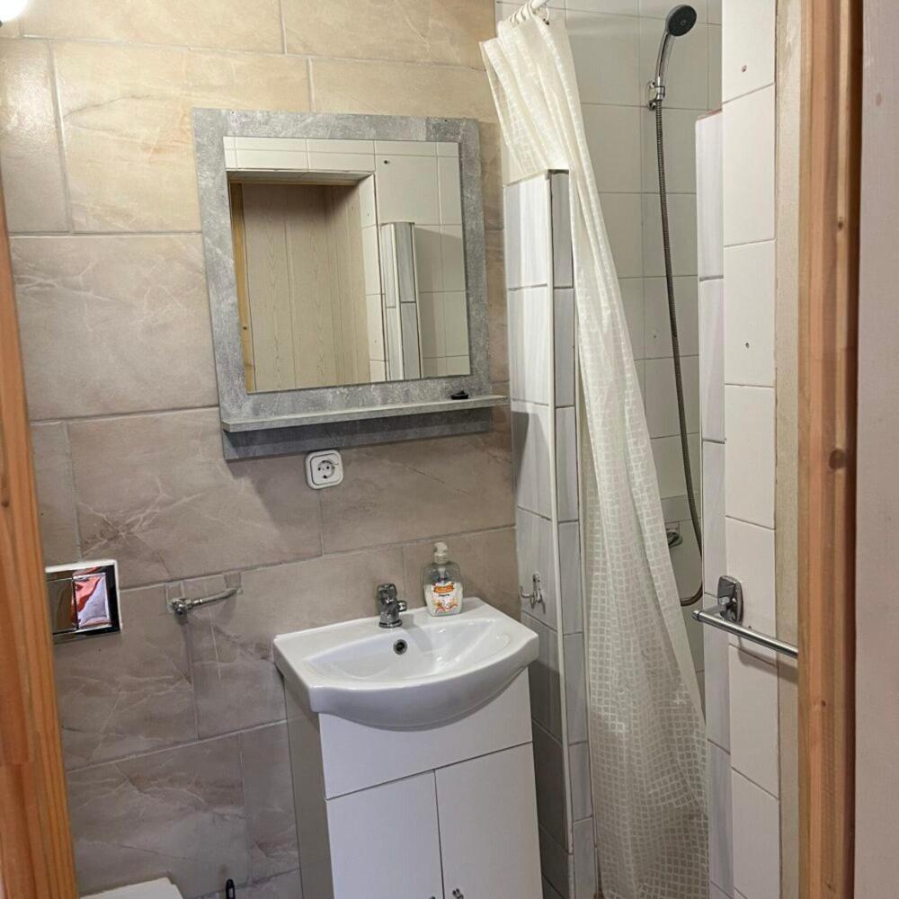 Lenzl'S Panzio Bed & Breakfast Szigetvár Dış mekan fotoğraf